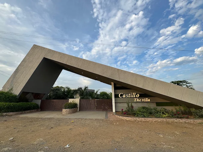 Farm Entrance Surat