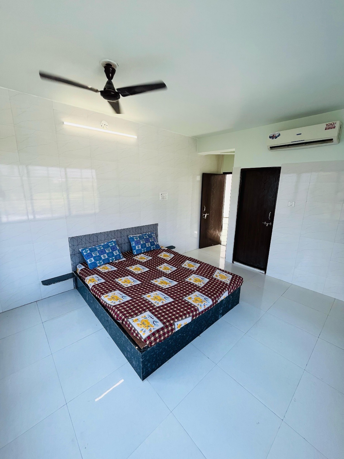 Comfortable Luxury Rooms
